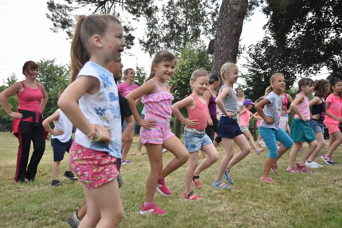 ovis-csaladi-nap-nagyrede-001