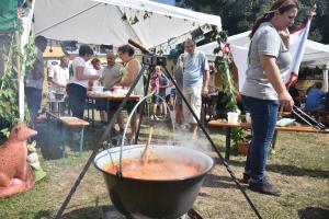 zz-delelott-fevonulas-006