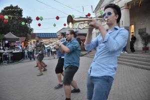 zzz-delutan-este-131